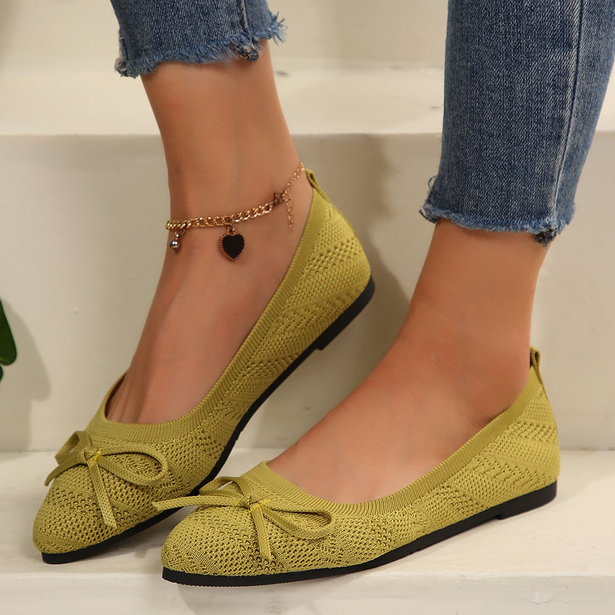 Women’s Bow Knitted Flats - Image 3