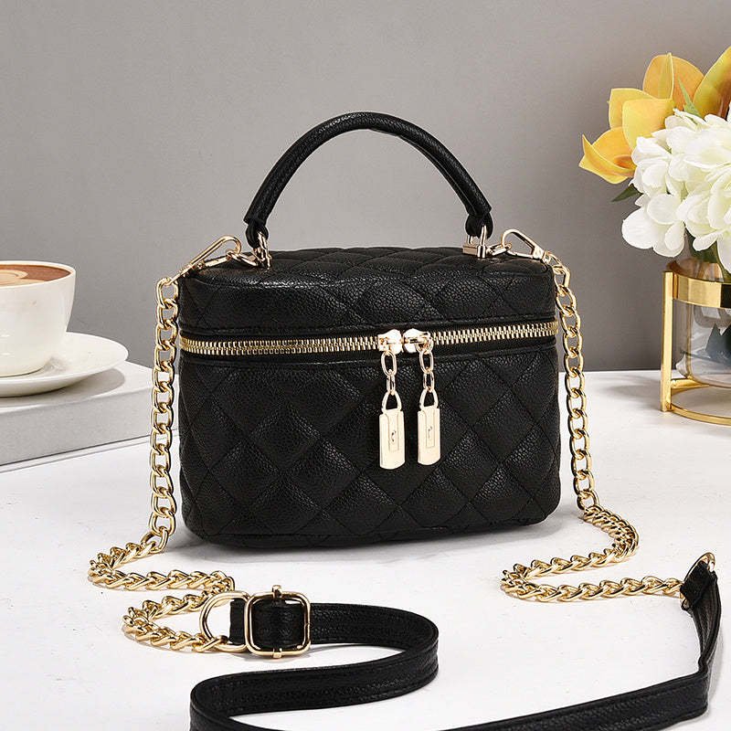 Large Capacity, High-end Feel Fashionable Women's Bag - Image 2
