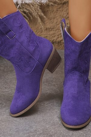 Retro Embroidered Western Boots