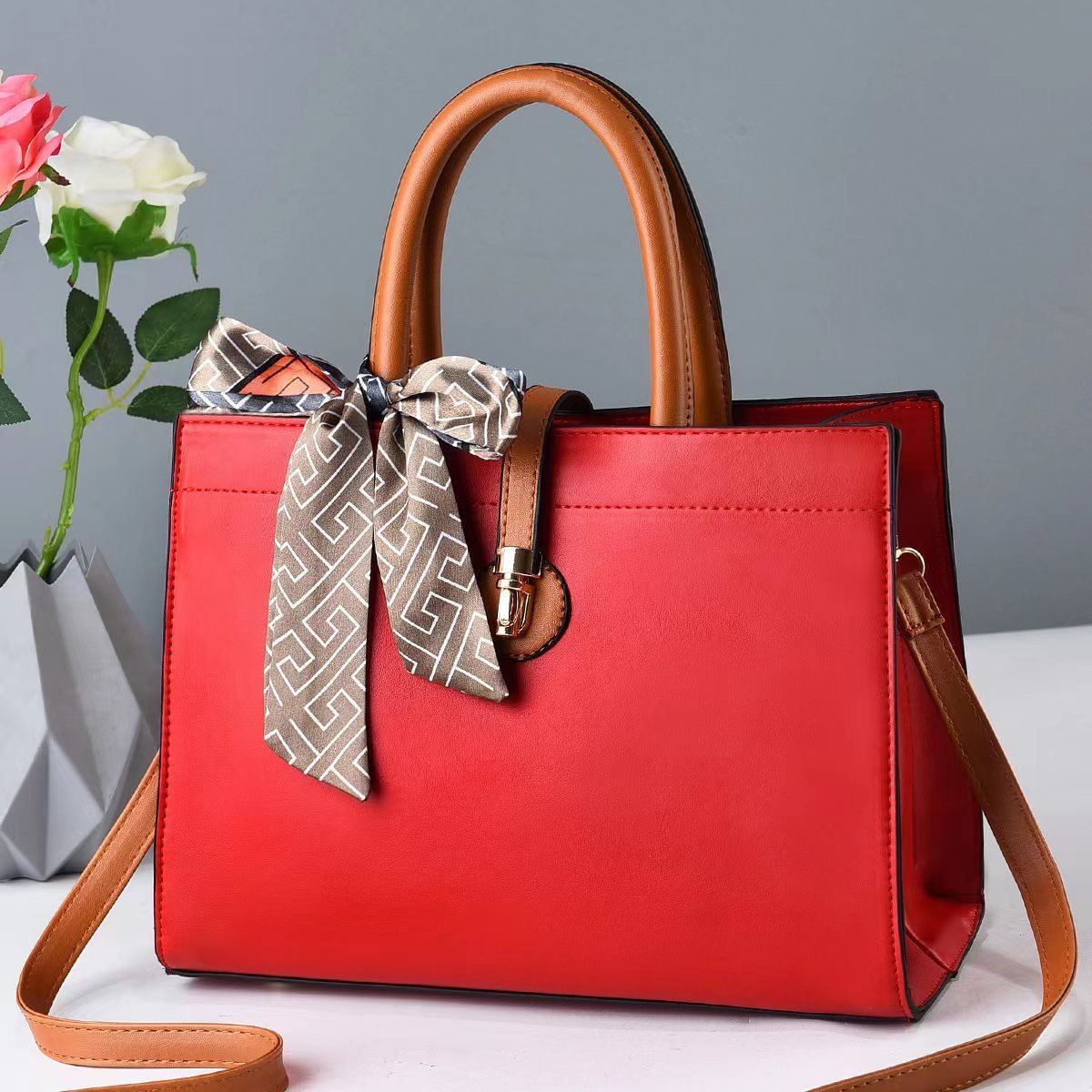 Trendy Fashion Women Crossbody Bag - Image 10